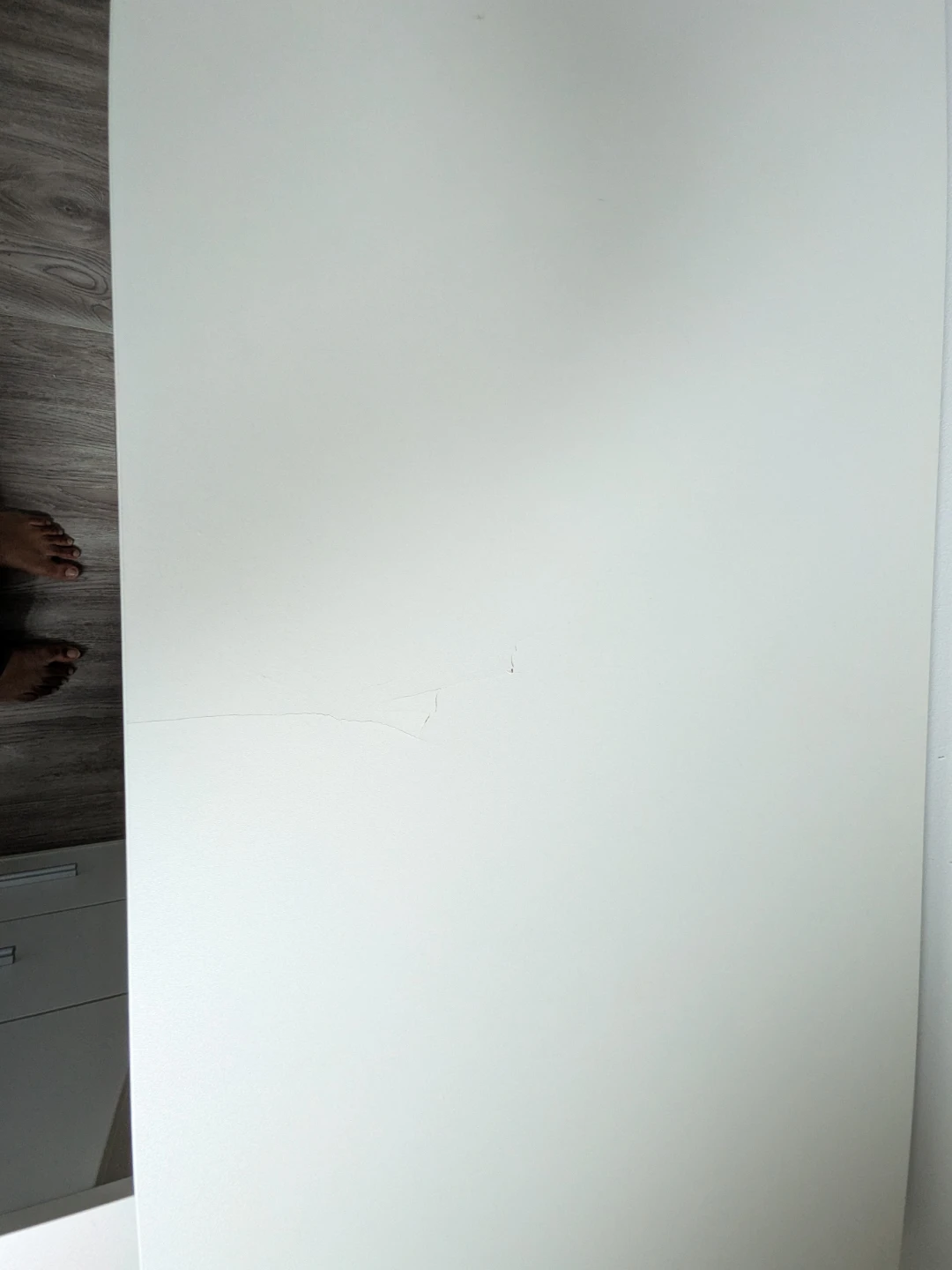 White Desk with Drawer Unit - photo 3