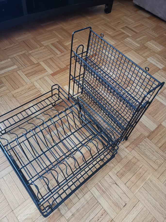 Black Metal Dish Rack
