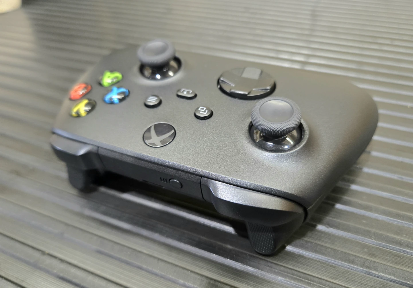 XBOX SERIES X|S CARBON BLACK WIRELESS CONTROLLER - photo 2