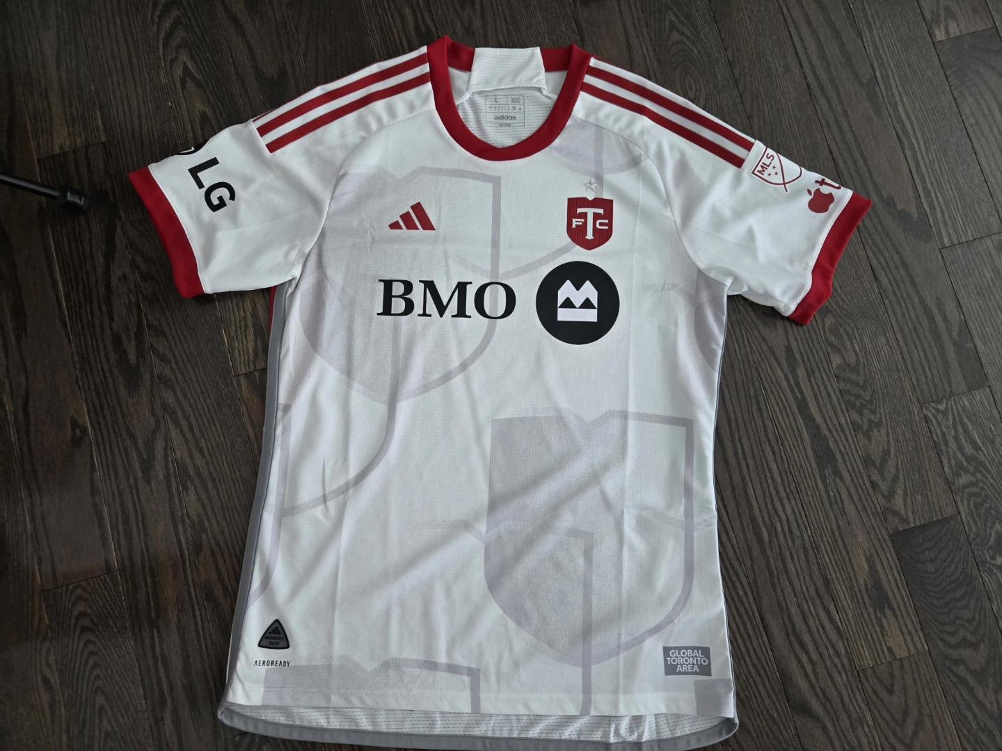Mens Adidas Toronto FC Jersey Size L