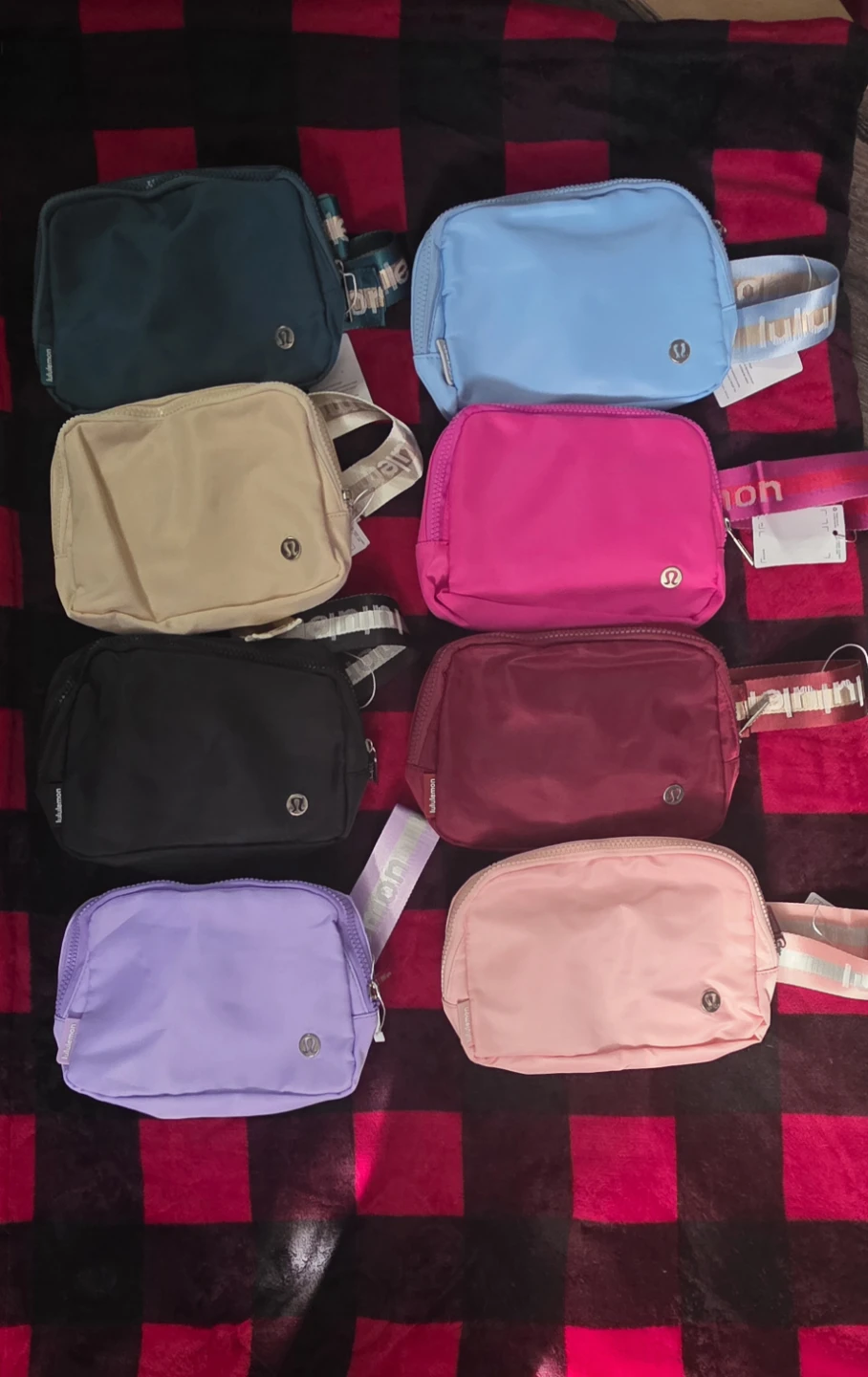 Lululemon, Alo, longchamp - photo 2