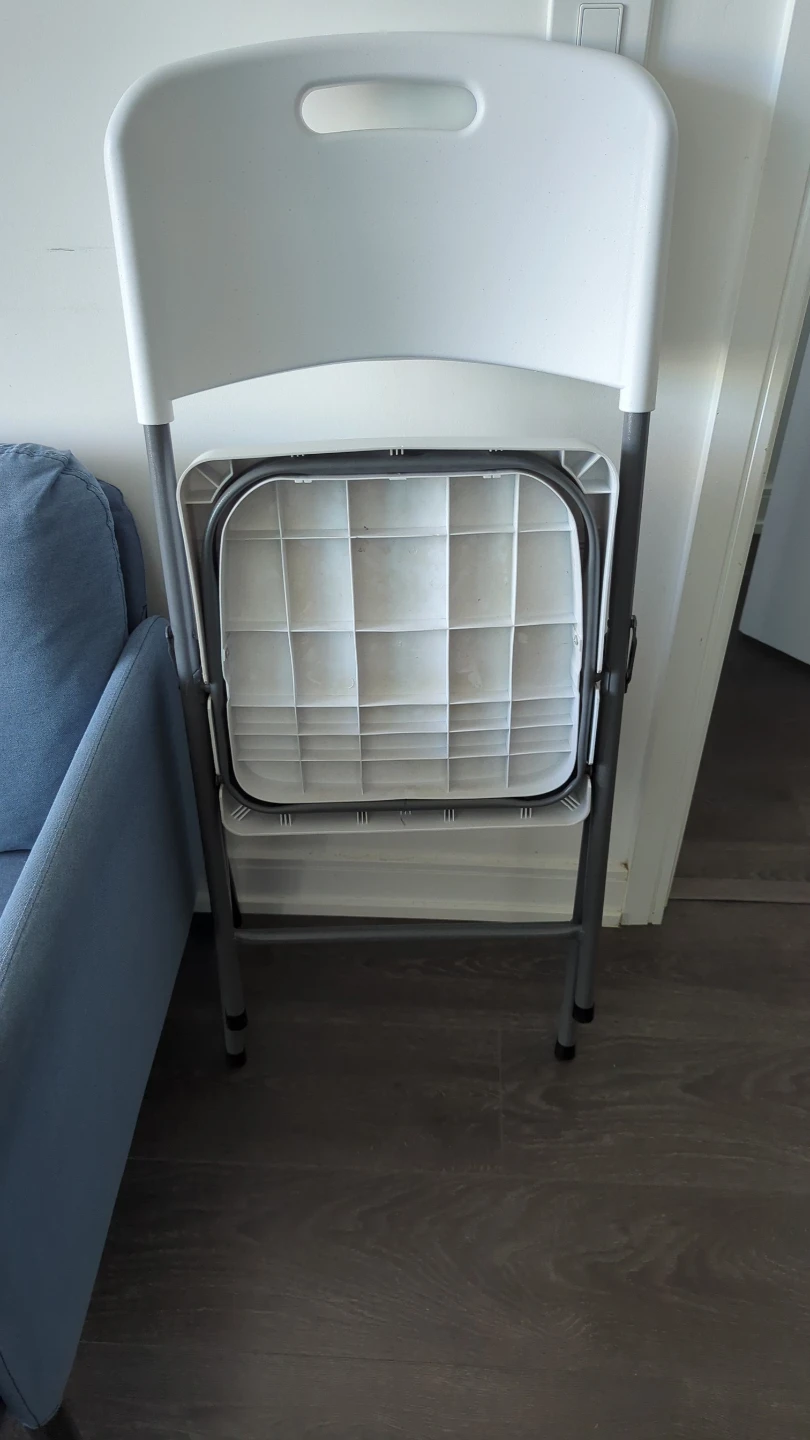 White Folding Chair - photo 2