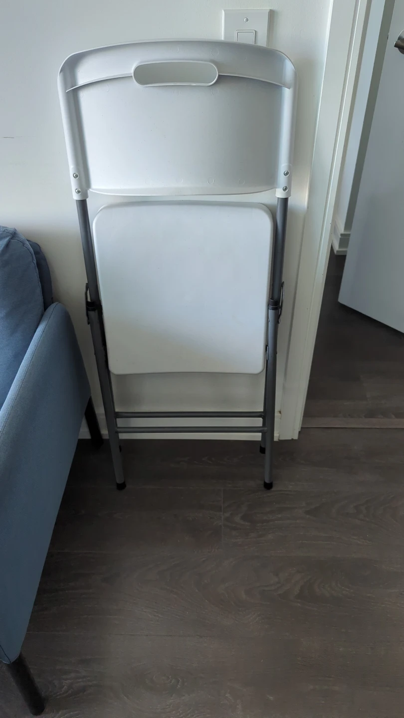 White Folding Chair - photo 3