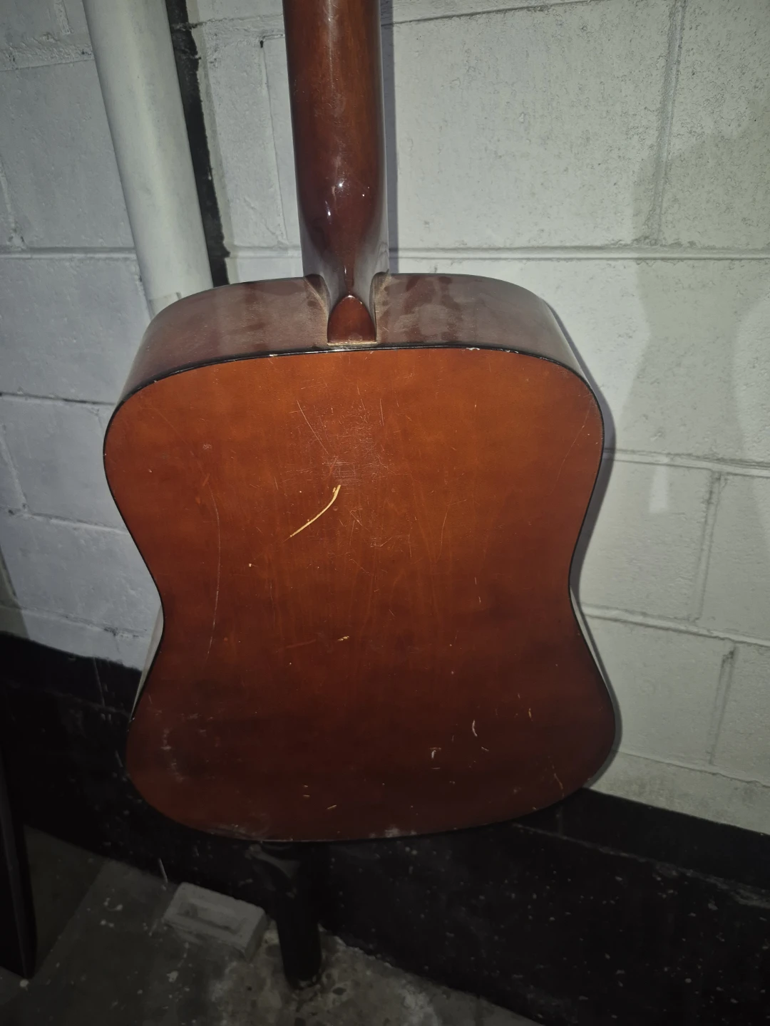 Montana Acoustic Guitar - photo 3
