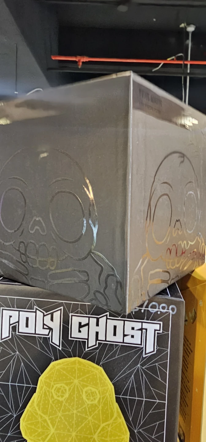 Tiny Ghost by Reis O'Brien Vinyl Figure - photo 3