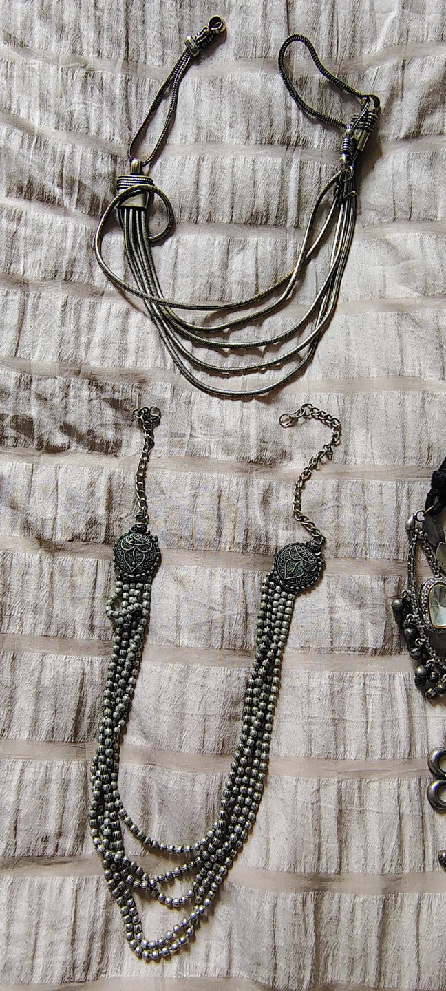 Curated Premium Junk Jewellery Collection - photo 5
