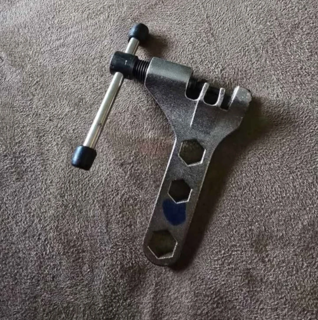 Bicycle Chain Tool