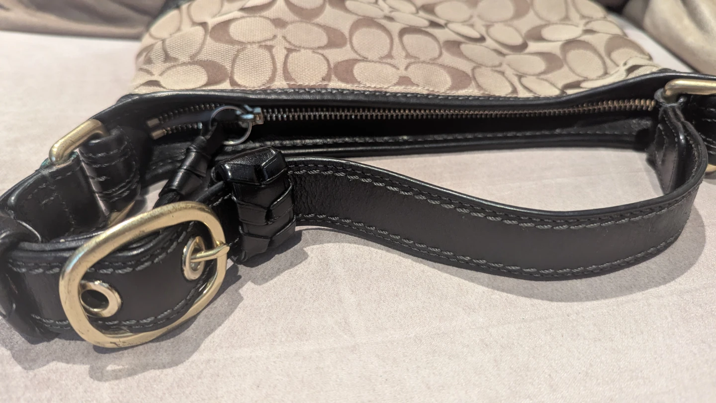 Coach Monogram Shoulder Bag - photo 3