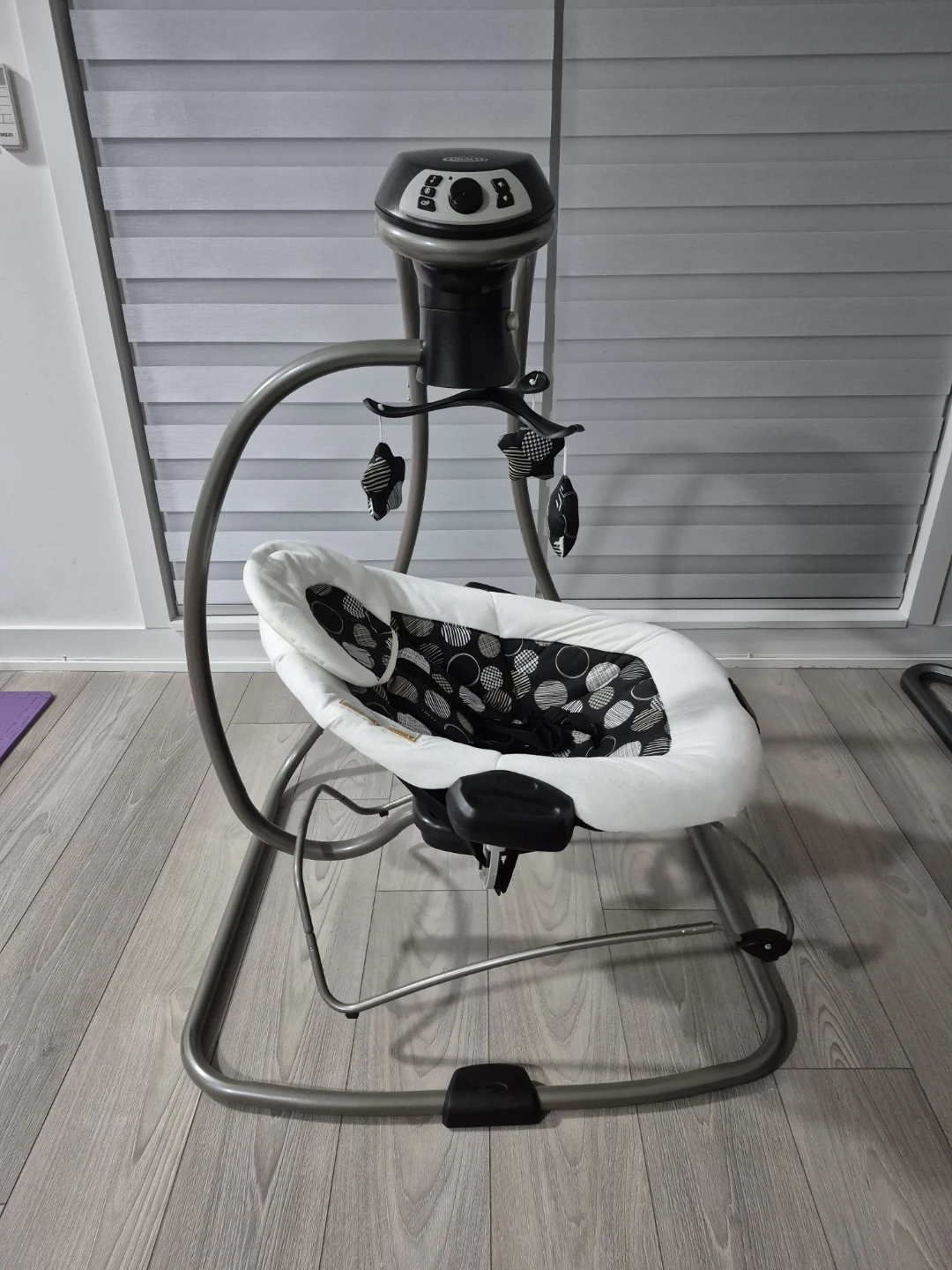 Graco Baby Swing - photo 2