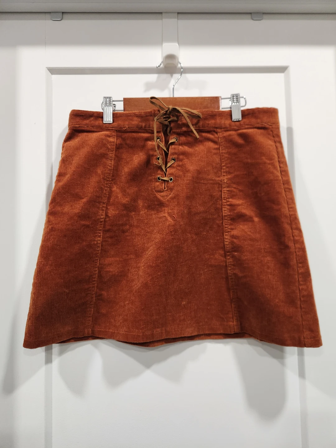 Forever 21 Corduroy Mini Skirt - Size L ⚽