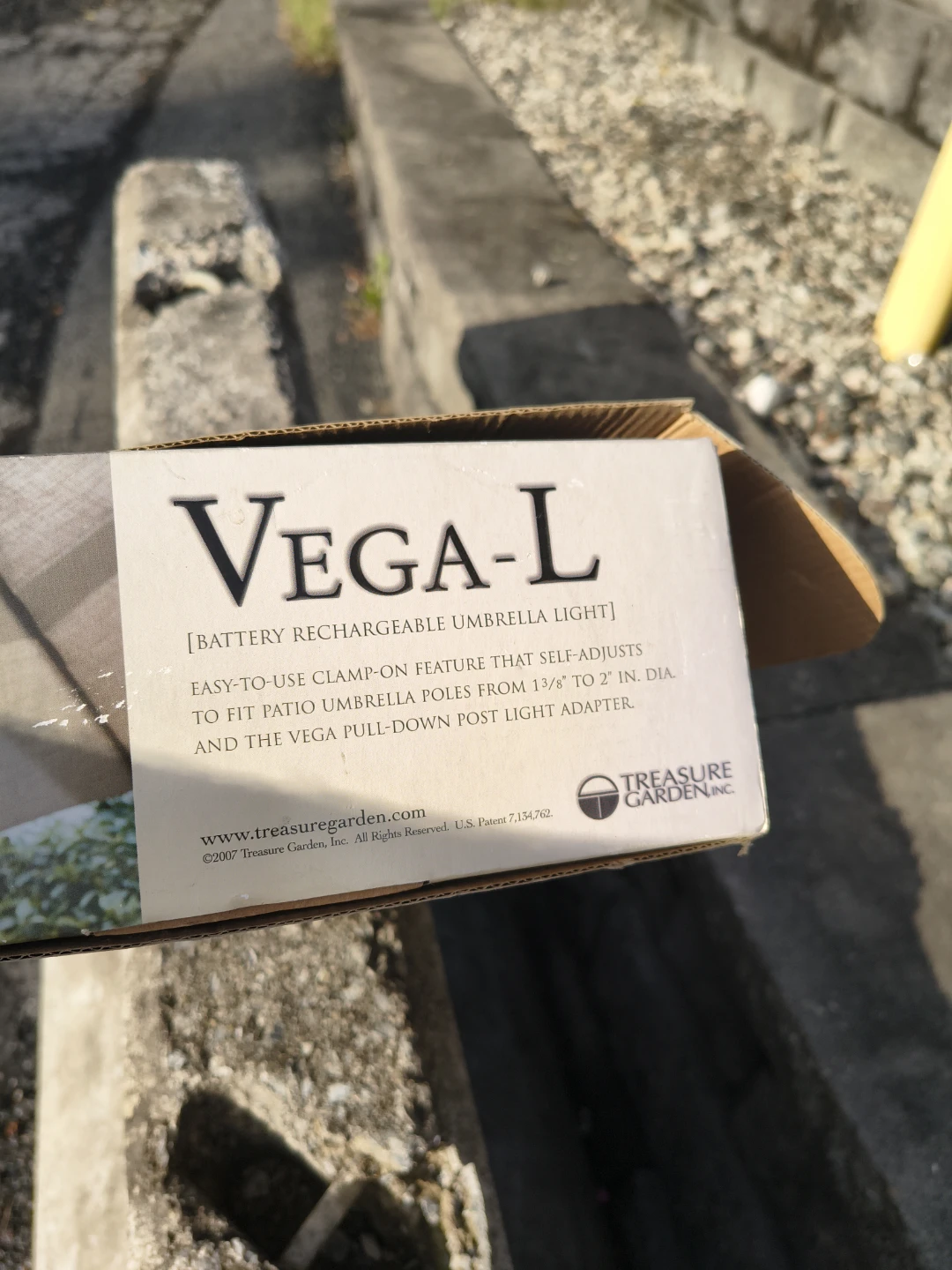 Vega-l battery rechargeable umbrella light - photo 3