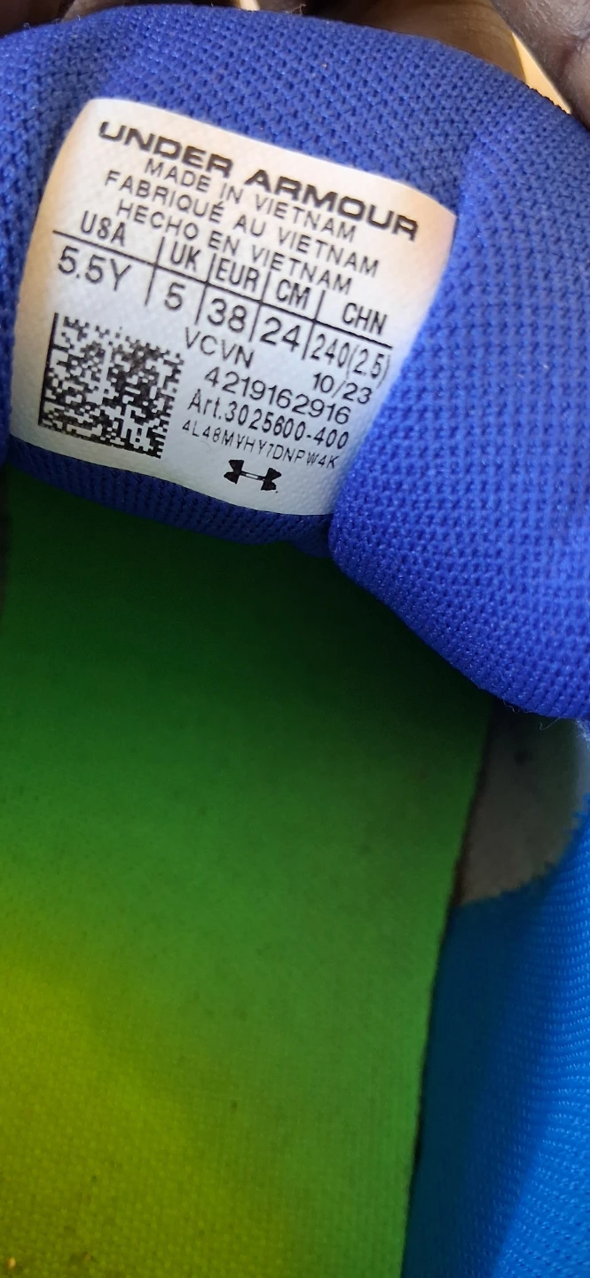 Youth Baseball Cleats 5.5 Y - photo 2