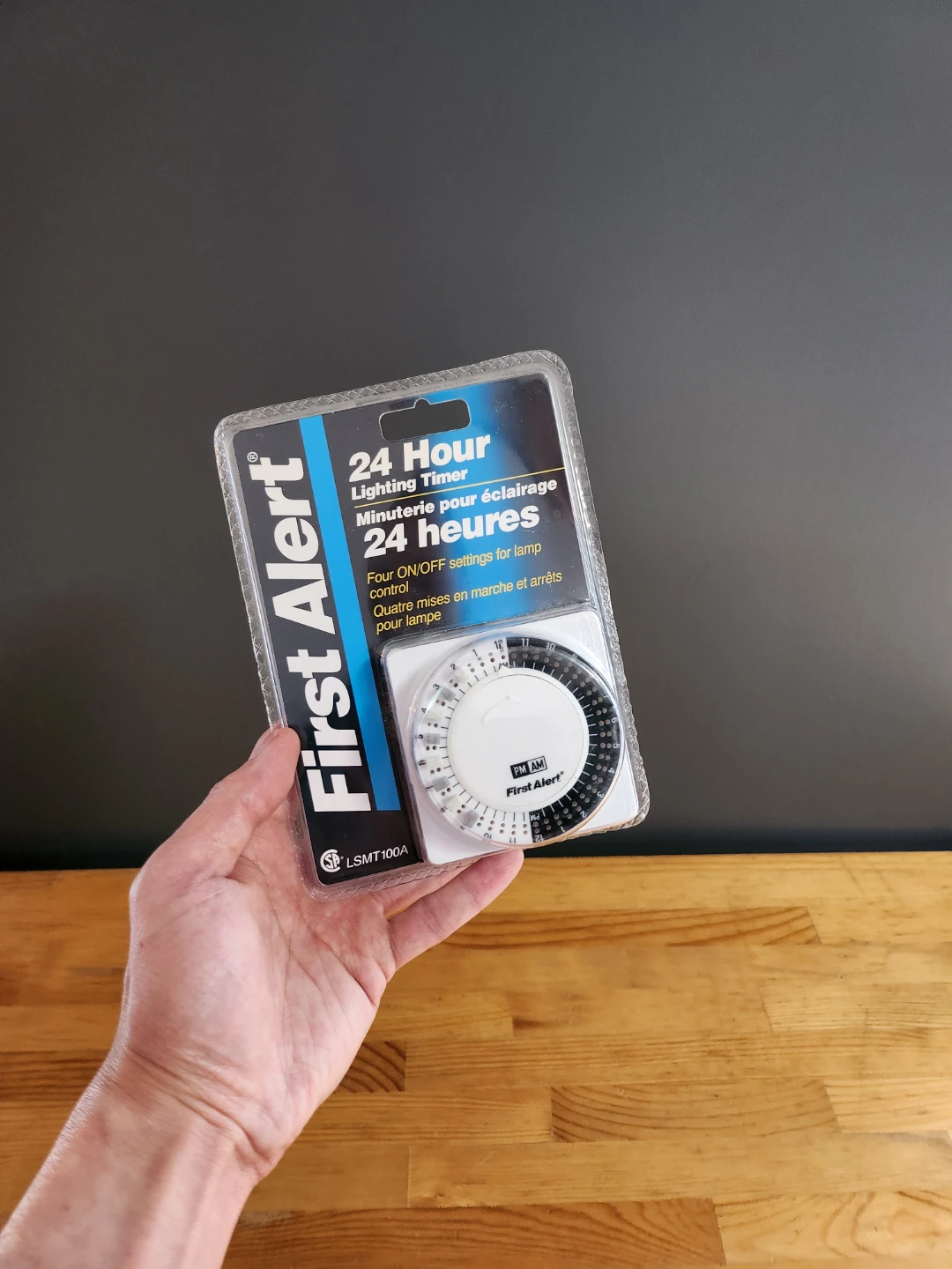 First Alert 24-Hour Lighting Timer - photo 3