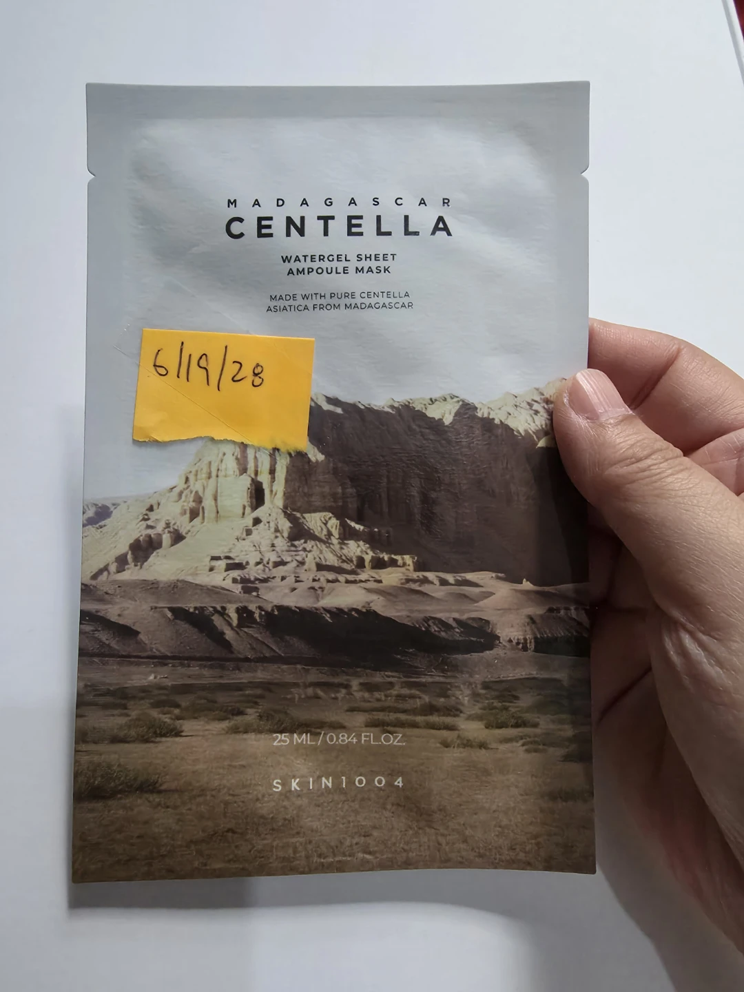 SKIN1004 Madagascar Centella Watergel Sheet Ampoule Mask 1ct ⚽️