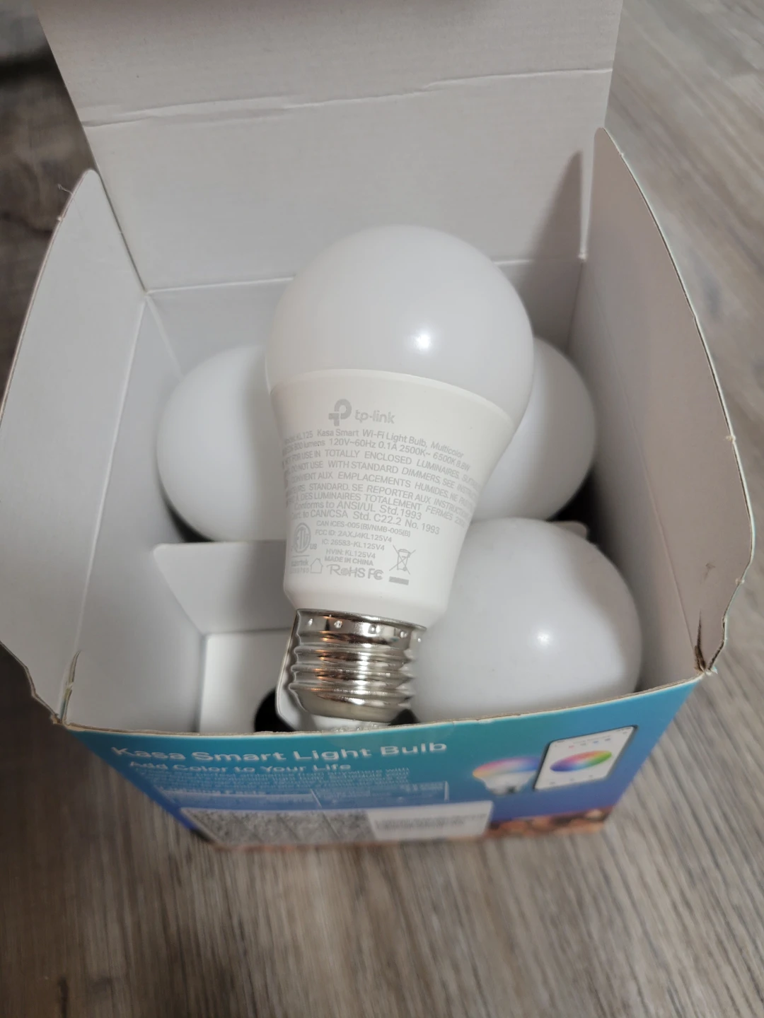 TP-Link Kasa Smart Wi-Fi Multicolor Light Bulbs (4-Pack) - photo 5