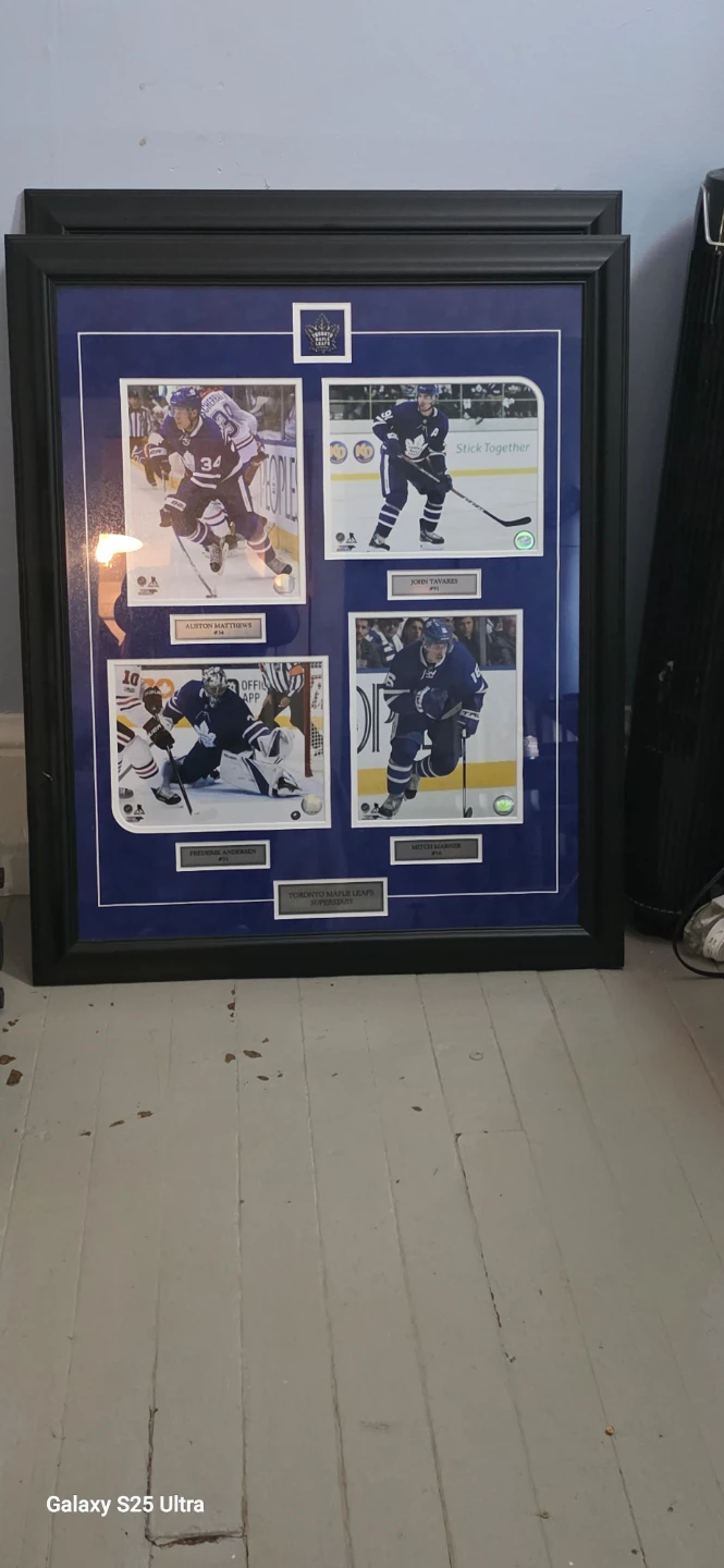 Framed Hockey and Football Memorabilia - photo 2