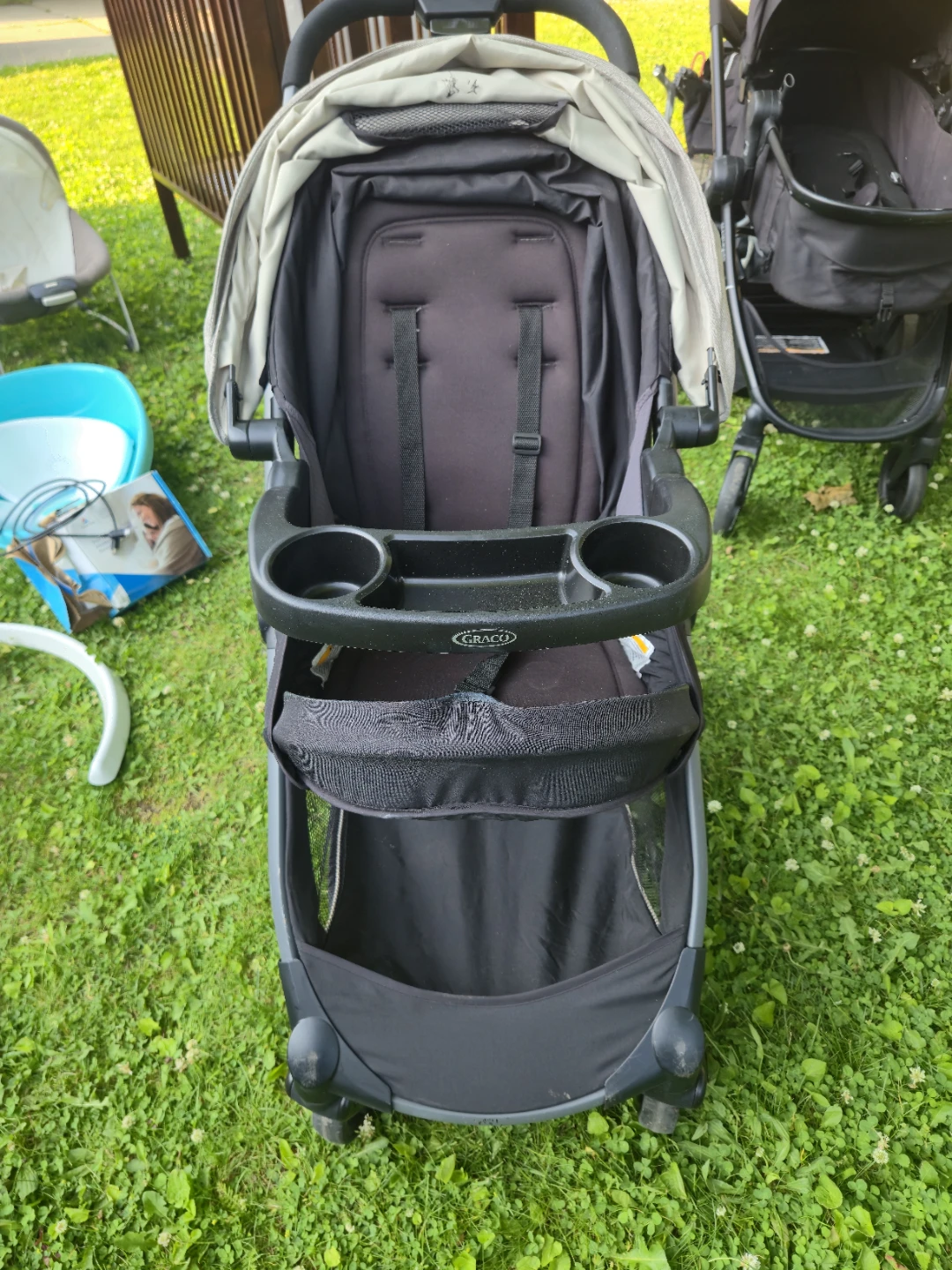 Graco Reversible Stroller with Parent Tray