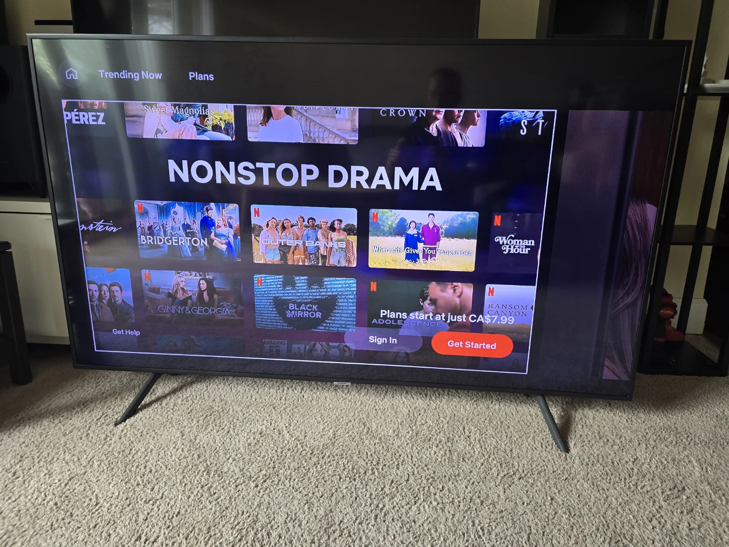 Samsung NU7100 65" 4K UHD HDR LED Tizen Smart TV - photo 2