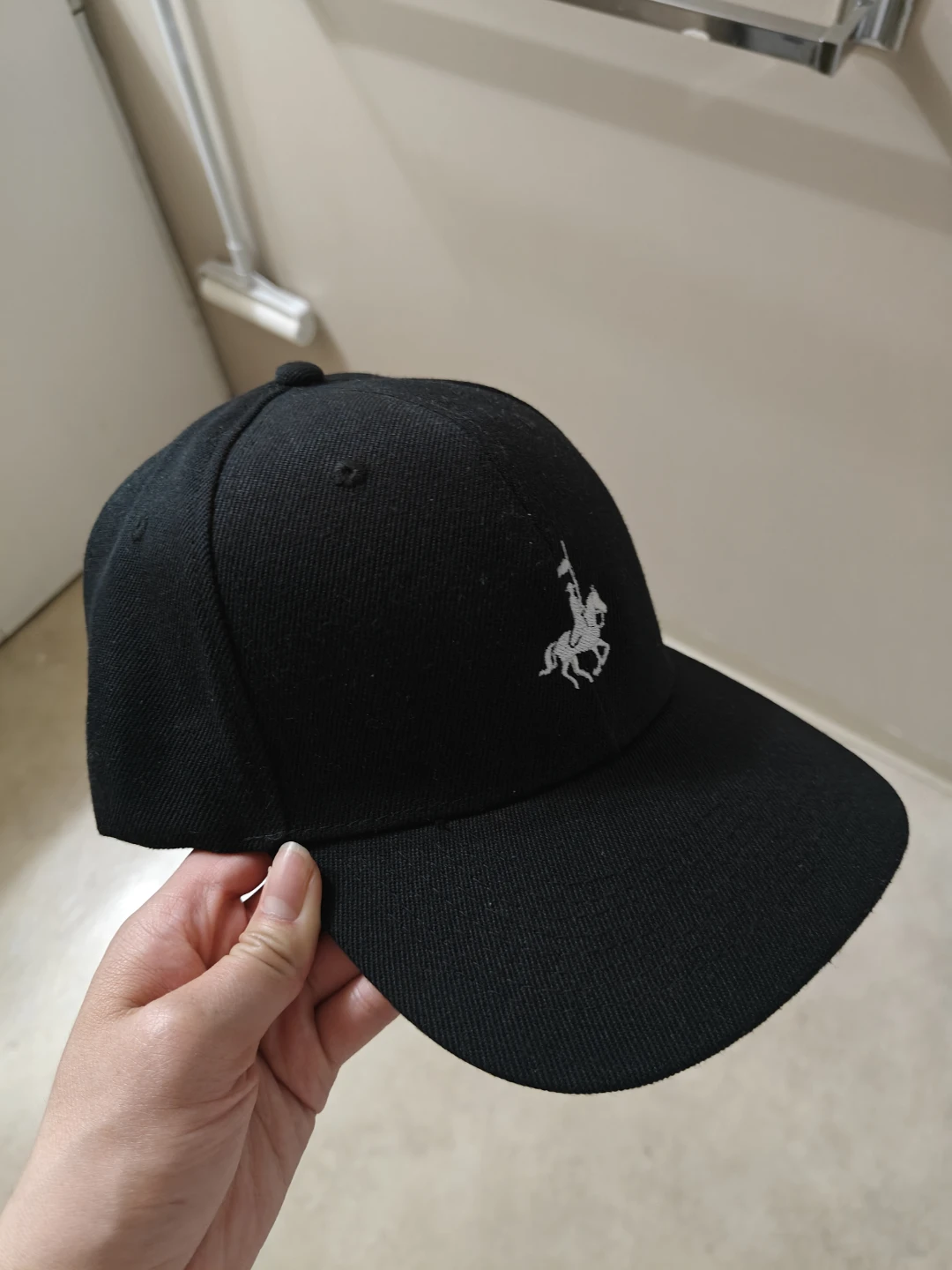 Black Baseball Cap with Knight Embroidered Design - photo 2