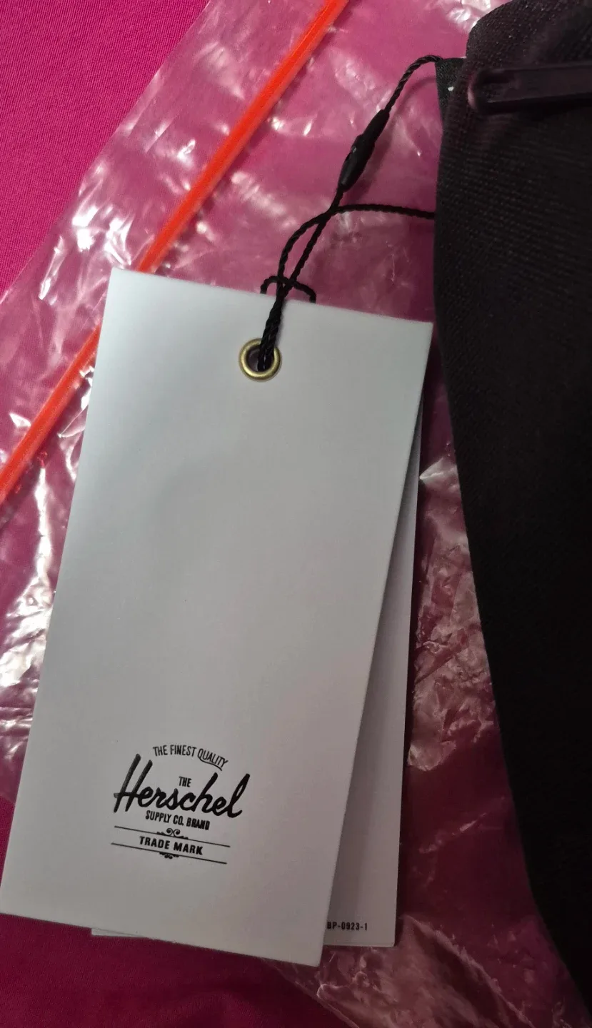 Herschel Supply Co. Seventeen Hip Pack - Black - photo 5