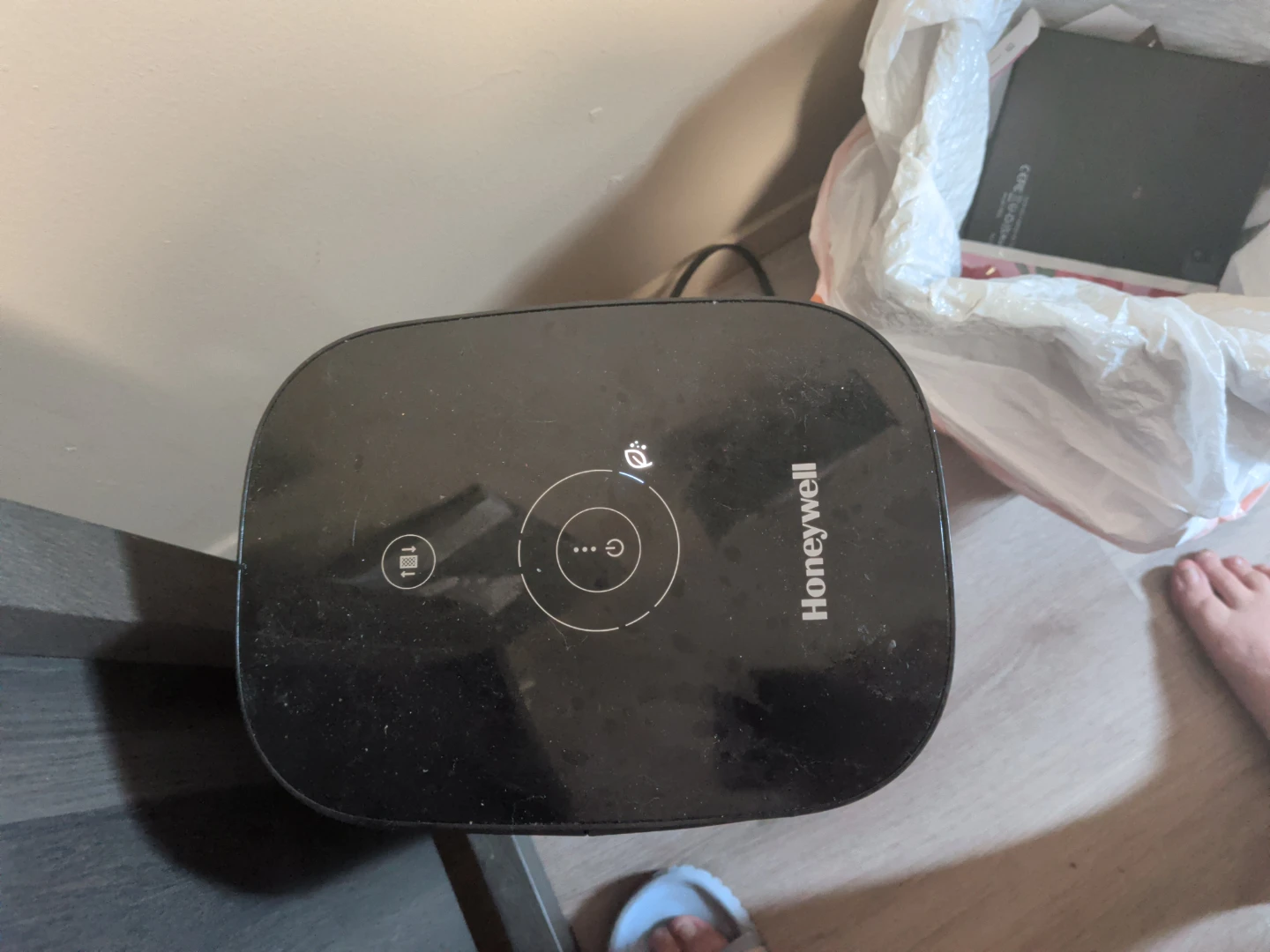 Honeywell Air Purifier - photo 3