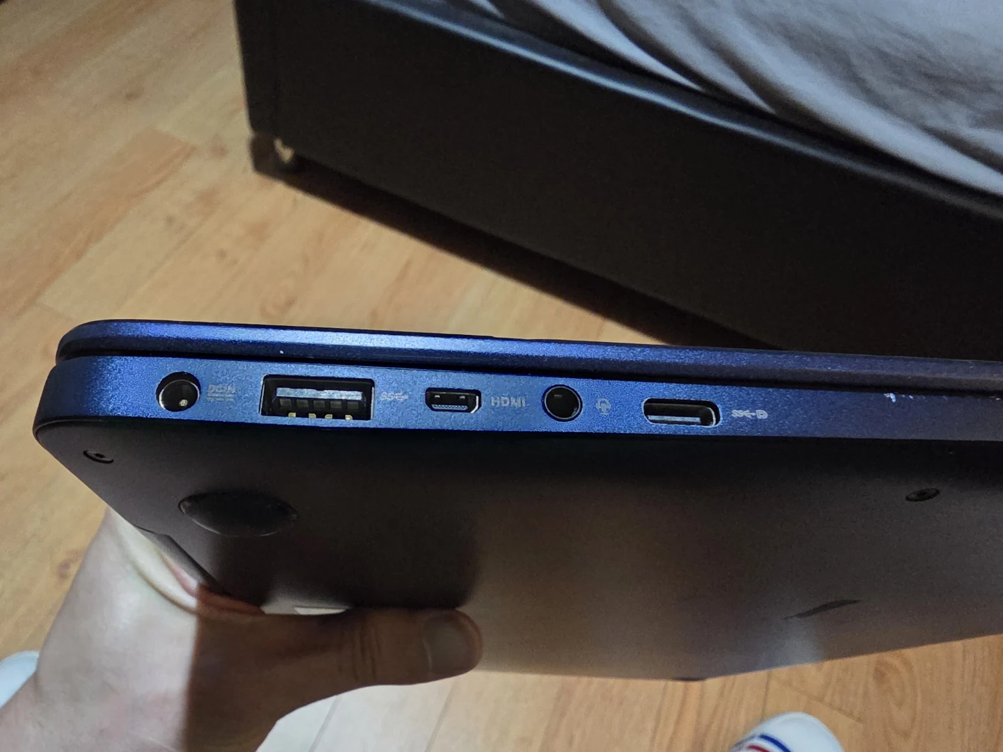 ASUS Laptop - Blue intel i7 7th gen,8 gb ram, 256 gb storage - photo 4