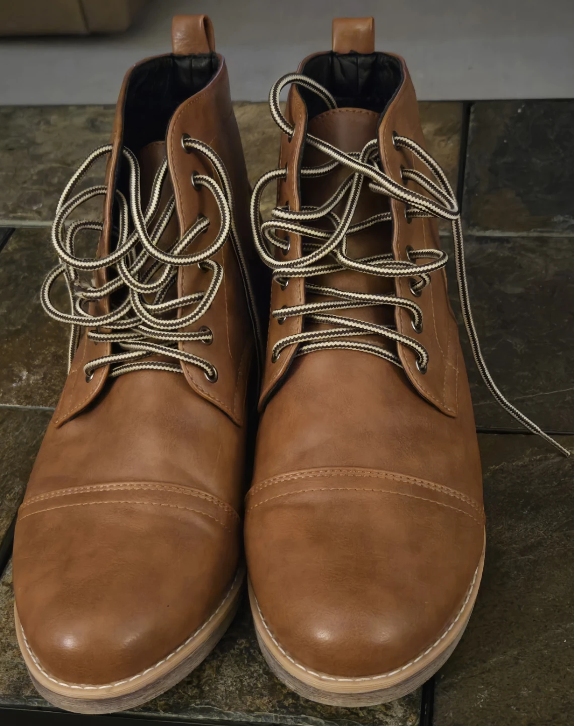Mens Brown Faux Leather Lace Up Tan Ankle Boots. Size 13.