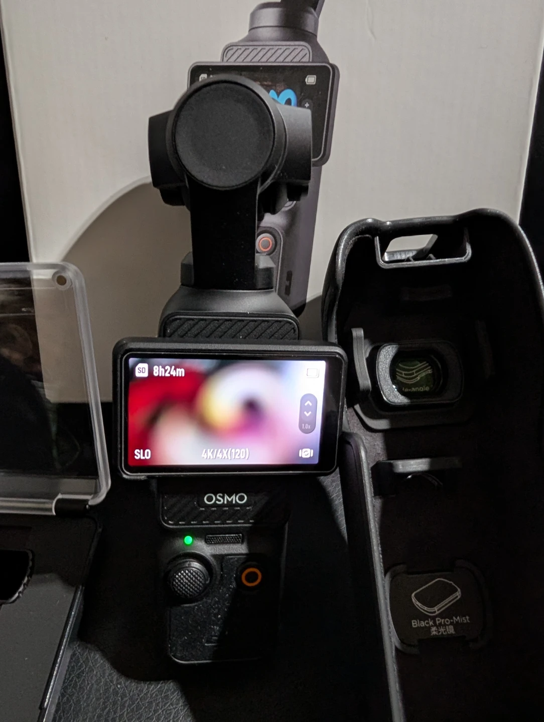 DJI Osmo Pocket 3 Creator Combo Camera - photo 4
