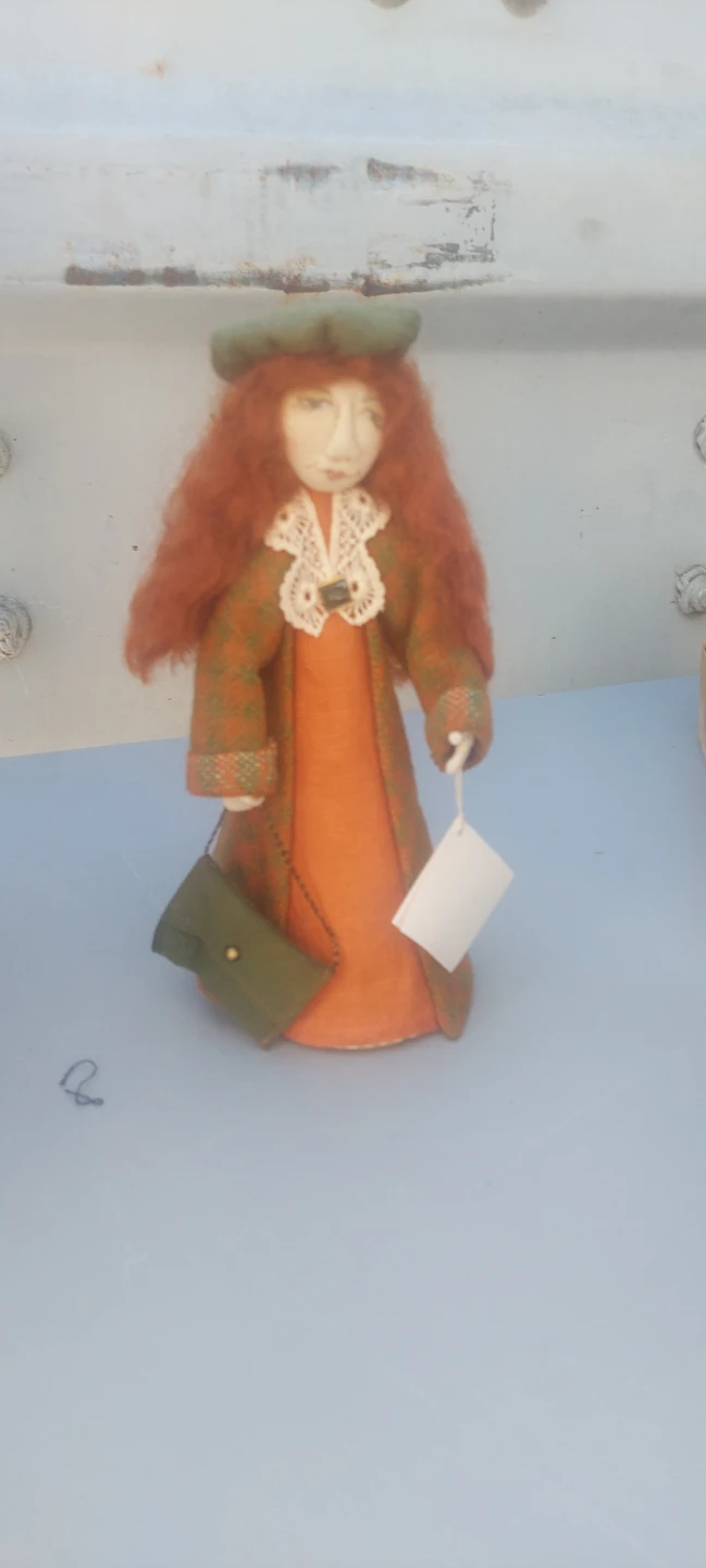 'Aunt Clara' Line handmade cloth dolls from Roberta McLaren.