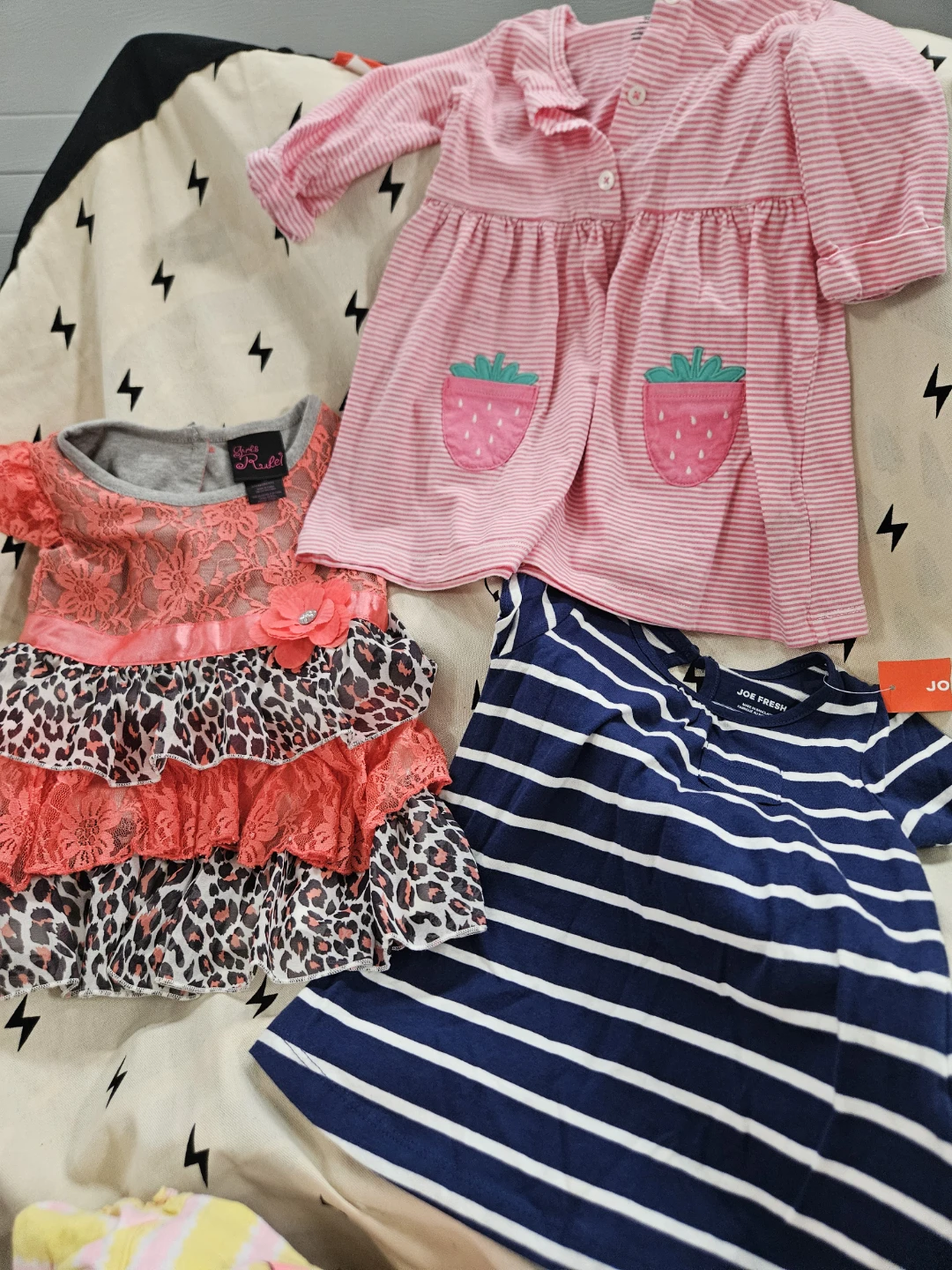 3 Carter's & Joe Fresh Baby Clothes Bundle
