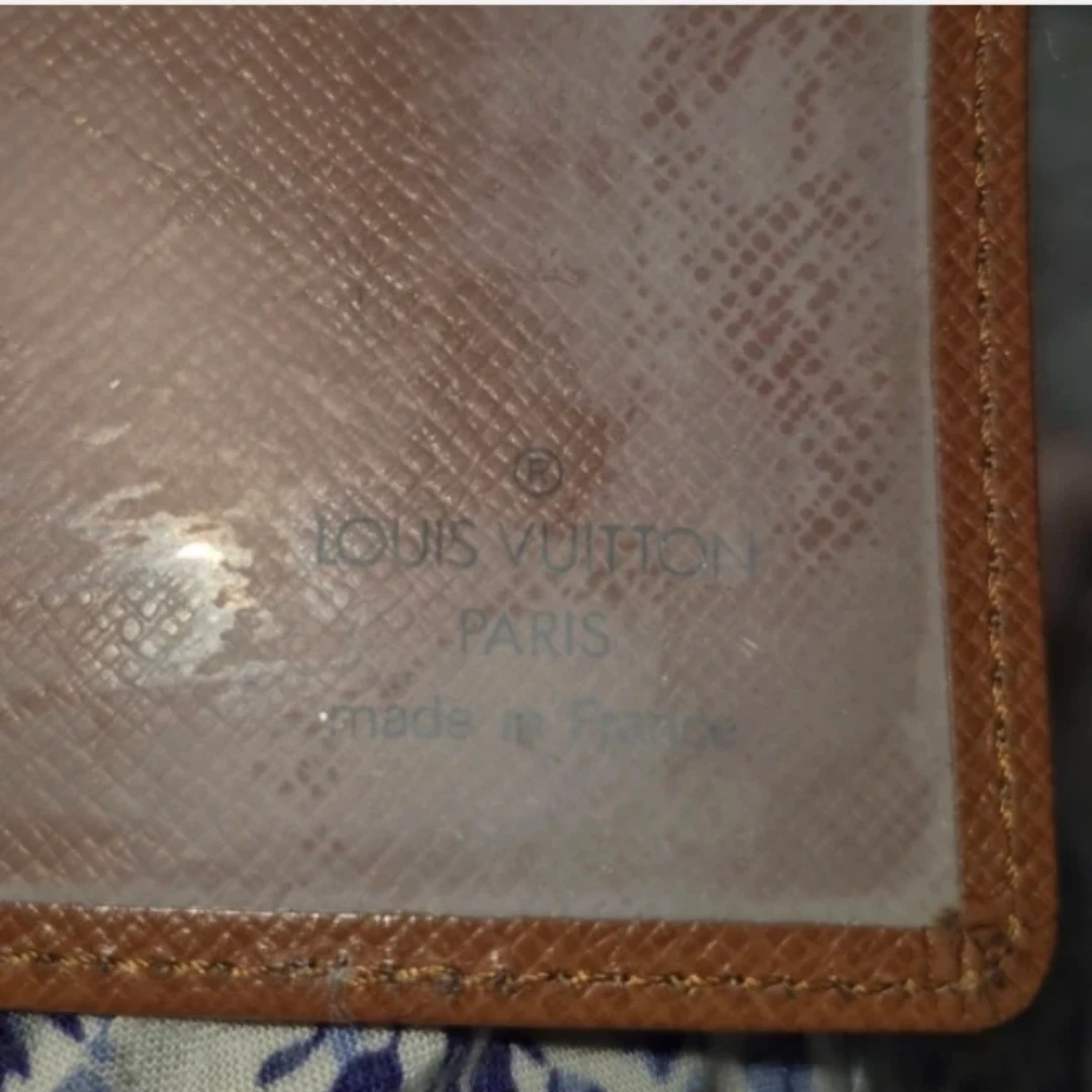 Vintage Louis Vuitton Leather ID Card Holder - photo 3