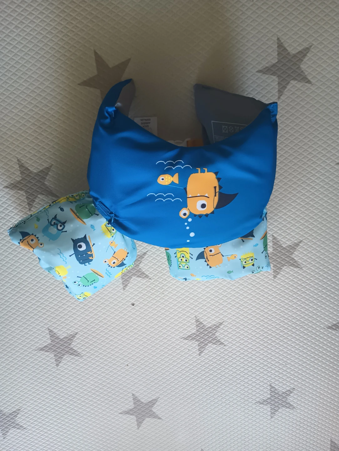 Children's Swim Vest with Arm Floats - photo 2