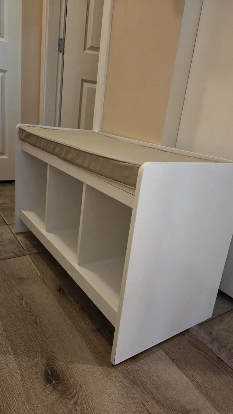 CANVAS Leslie 3-Cubby Entryway Shoe Storage Bench - photo 2