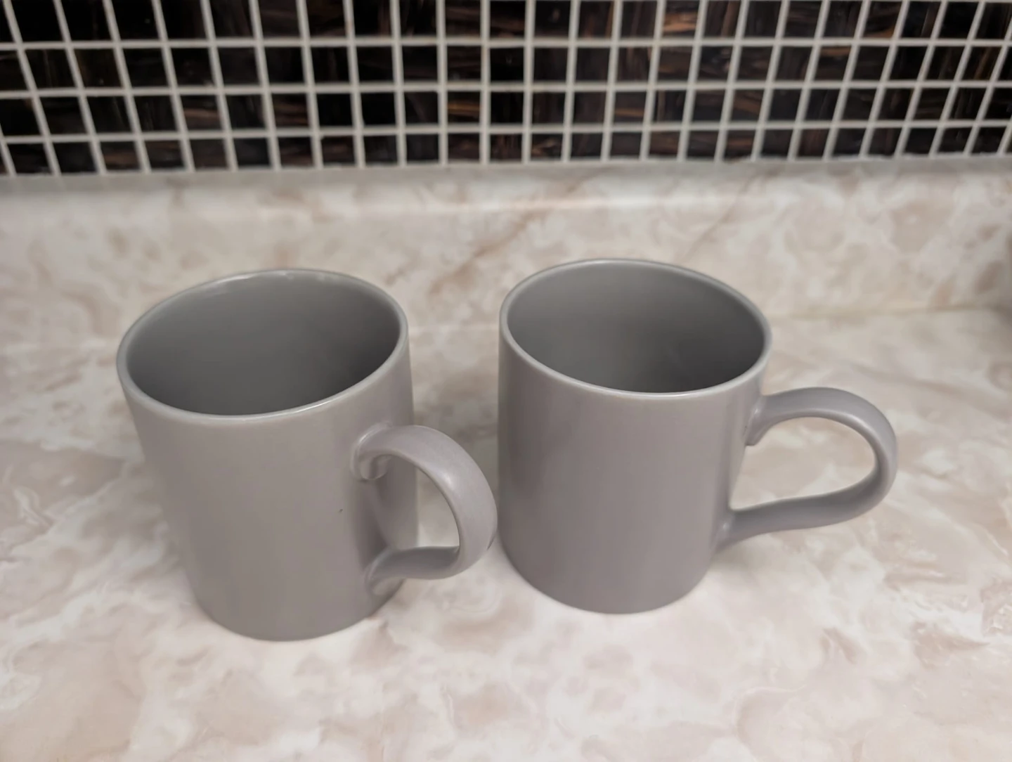 Set of 2 Grey Ceramic Mugs