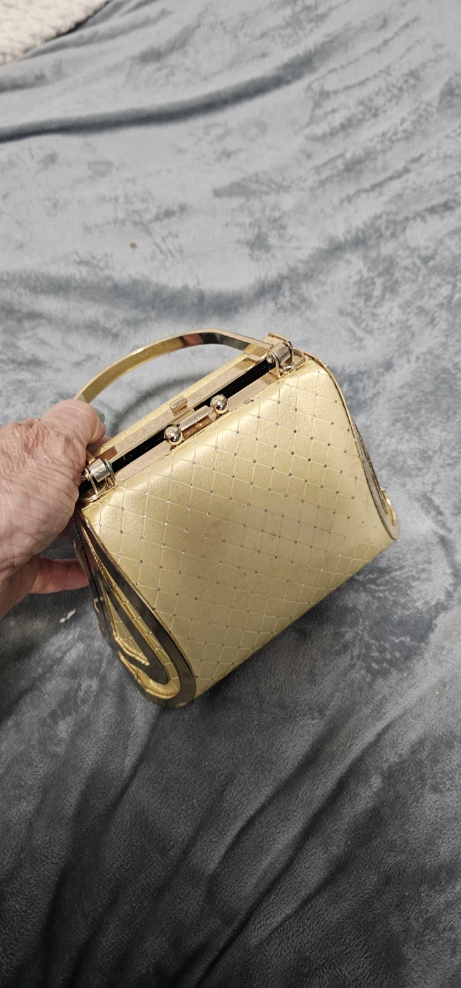 Gold Evening Clutch Purse⚽⚽ almost new - photo 5