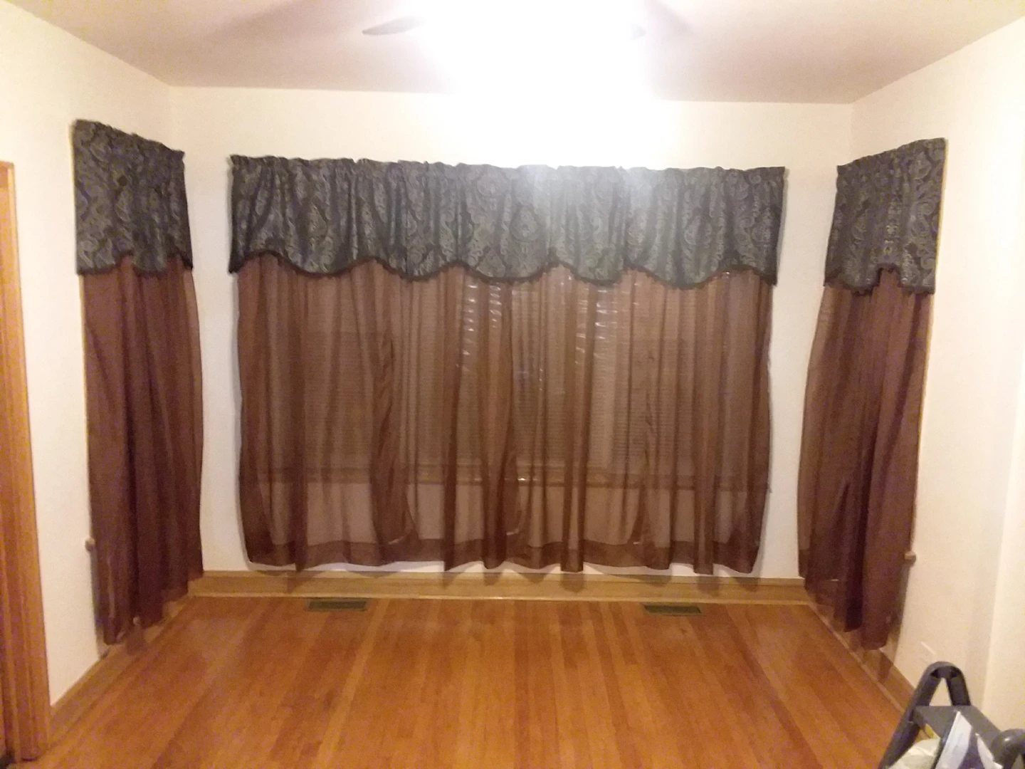Damask Valances - photo 2