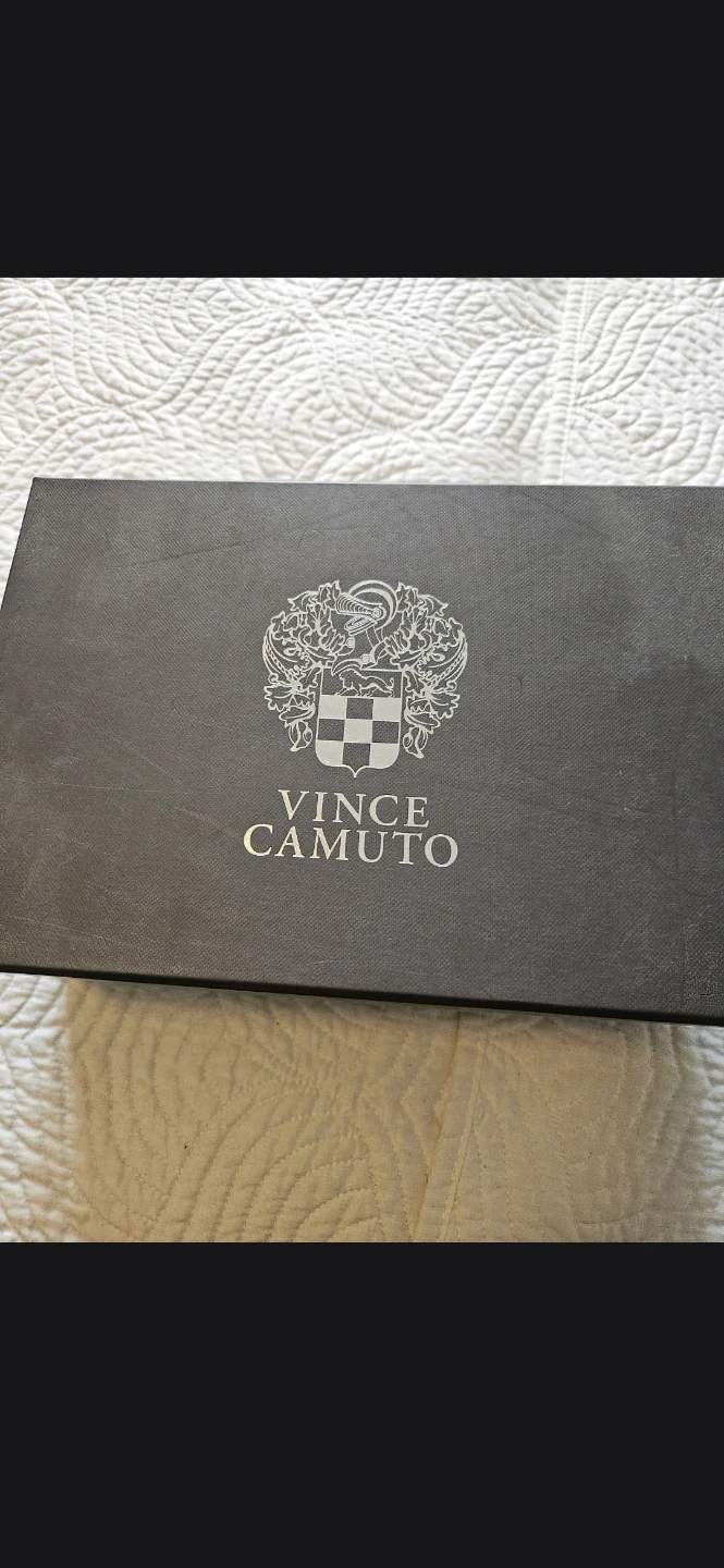 Vince Camuto heel's