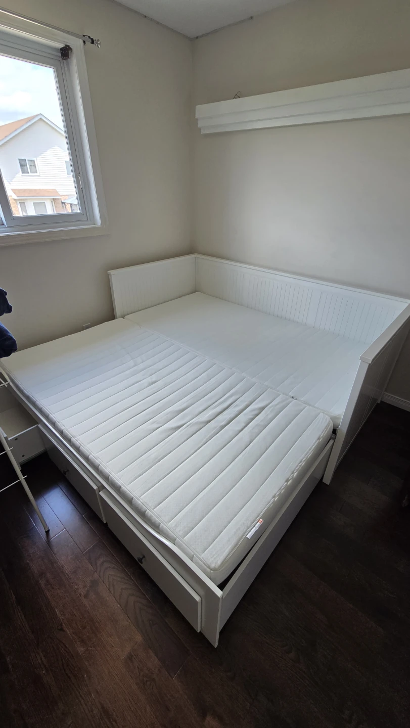 White Ikea Hemnes Daybed with Drawers - photo 4