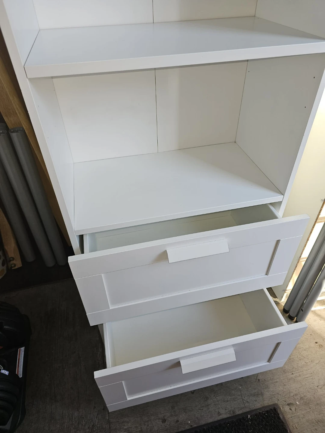 White shelf with drawers - photo 4