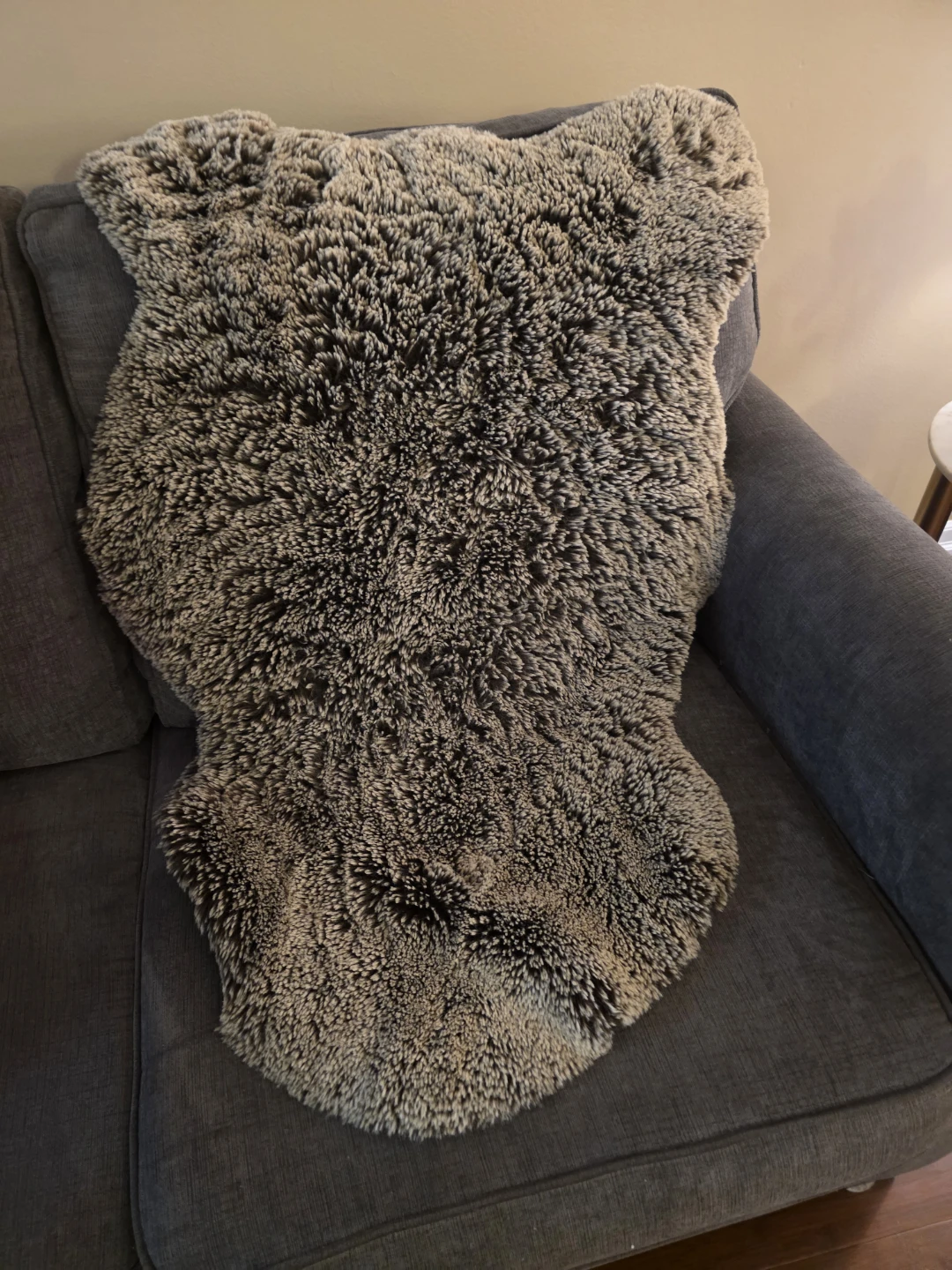 Faux Fur Rug/Throw - photo 2