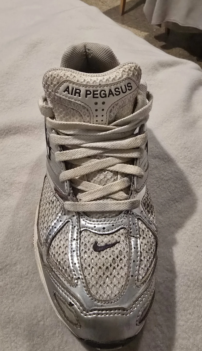 Nike Air Pegasus Running Shoes - photo 2