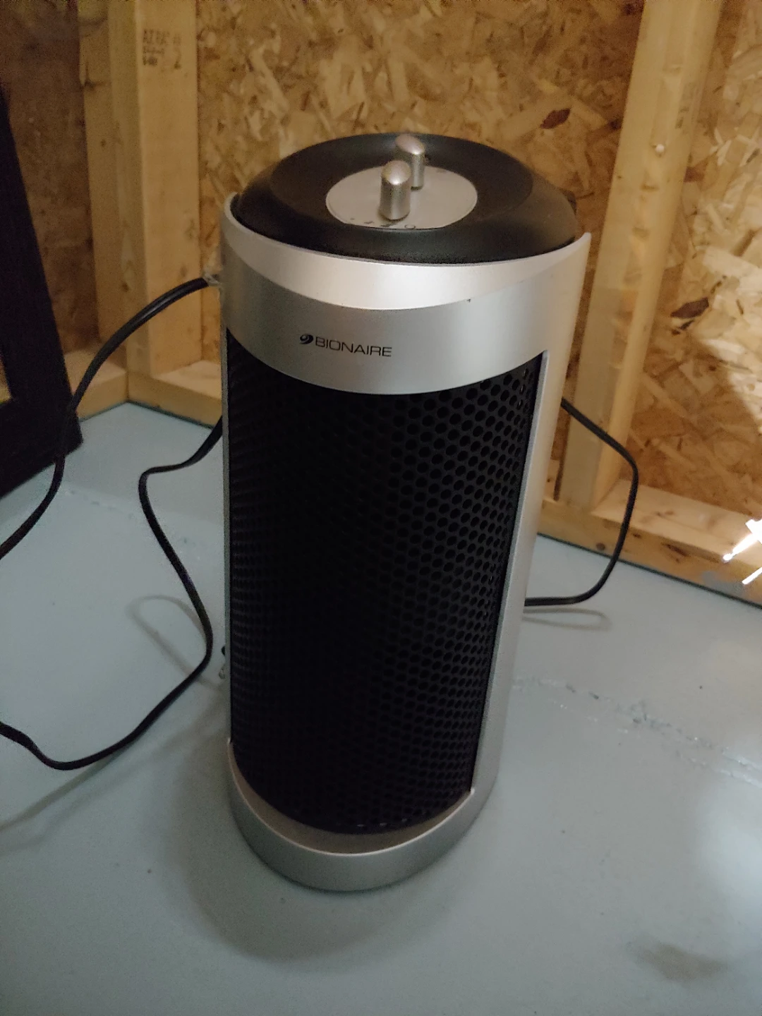 Bionaire Tower air purifier