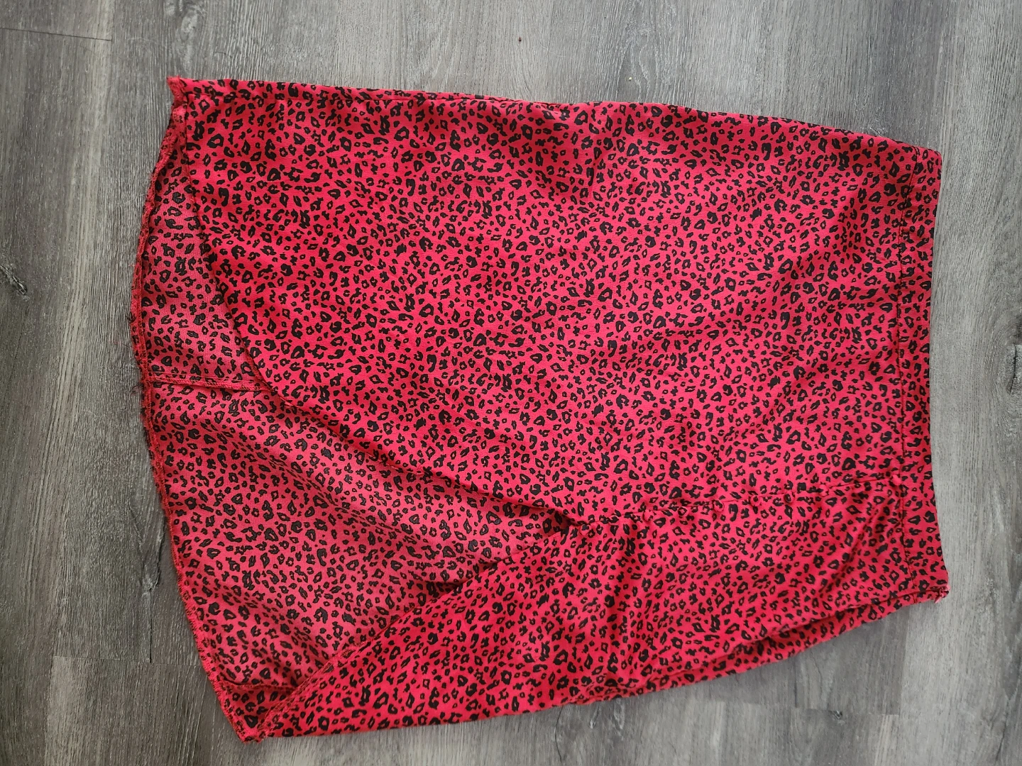 Red Leopard Print Wrap Skirt ⚽ - photo 2