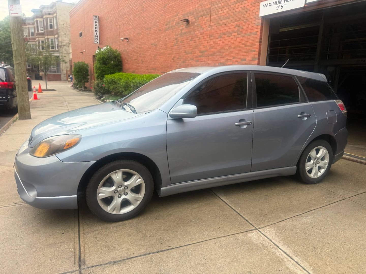 2007 Toyota Matrix Hatchback - photo 4