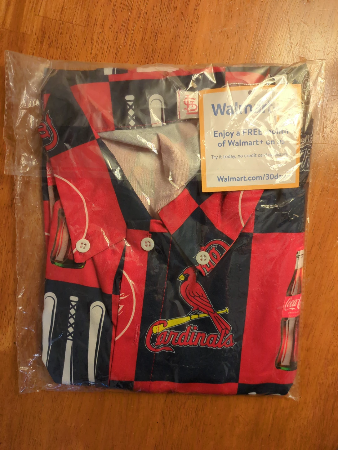 St. Louis Cardinals Coca-Cola Button Up Shirt XL, NEW