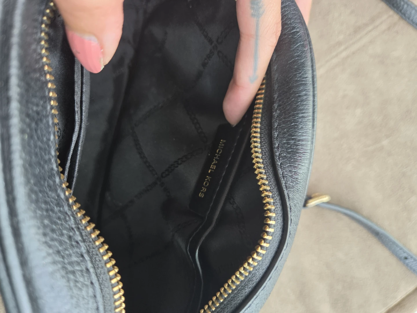 Michael Kors Black Leather Crossbody Bag - photo 5