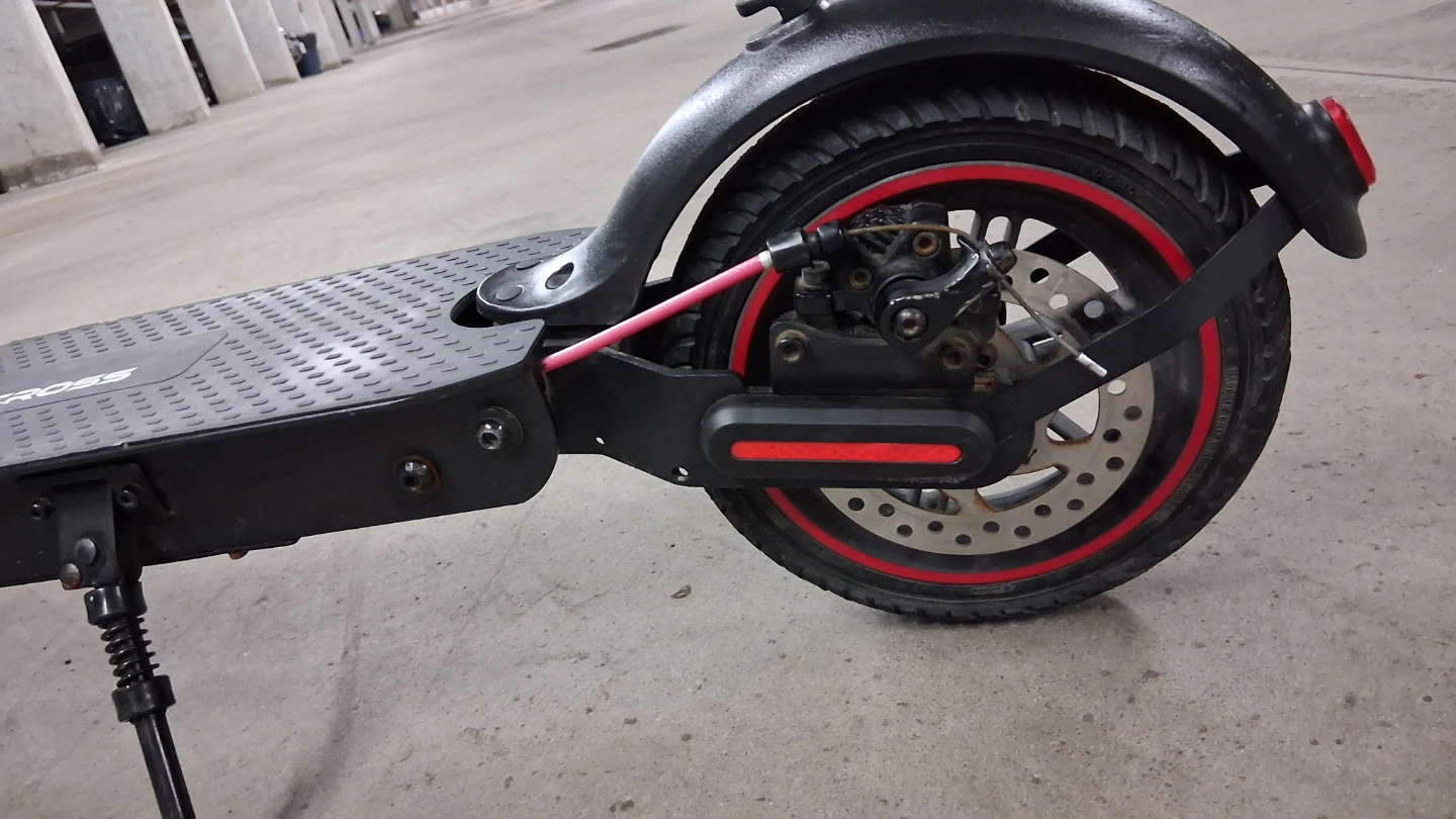 Escooter Dual Suspension Foldable, Fast, Battery Excellent - photo 2