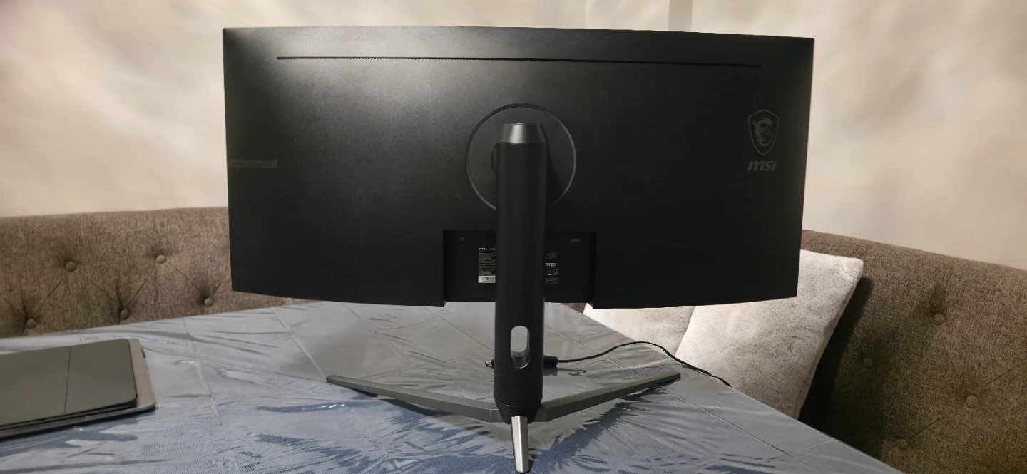 MSI Optix MAG342CQR 34" Curved Gaming Monitor, 144Hz 3440×1440p - photo 4