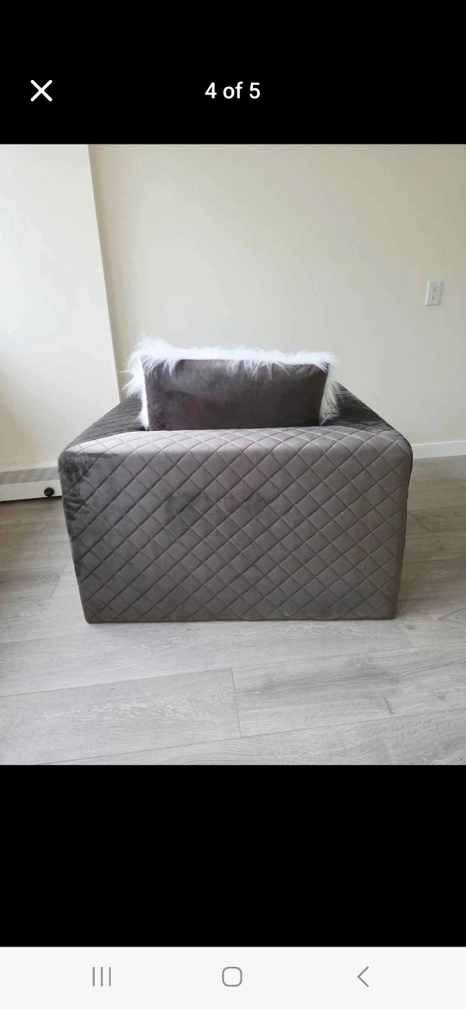 Brand New Grey Microsuede Quilted Chair With Throw Pillow - photo 3