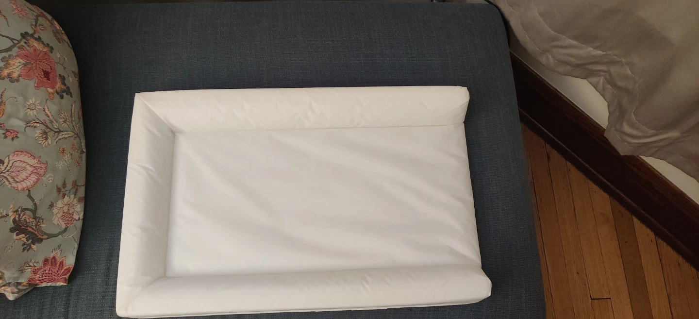 White Changing Table Dresser + free Ikea Changing Pad - photo 5